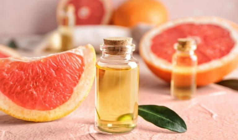Thành phần hóa học chính trong tinh dầu bưởi và cơ chế hoạt động