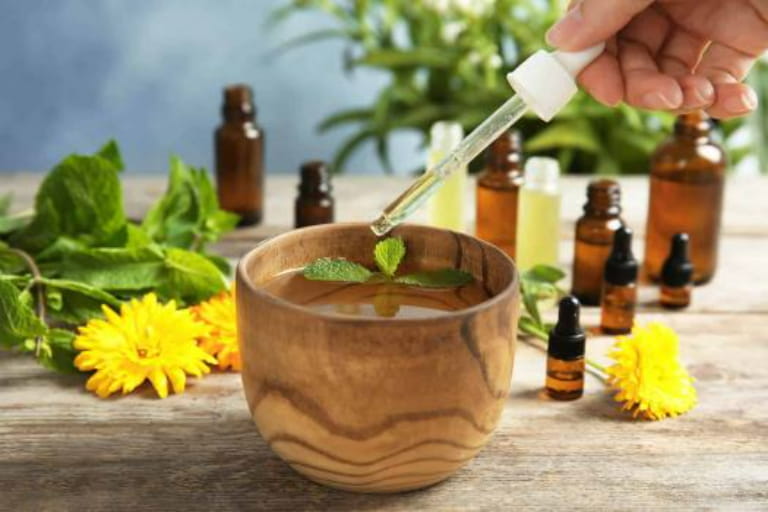 Tinh dầu khử mùi hôi nhà vệ sinh hiệu quả